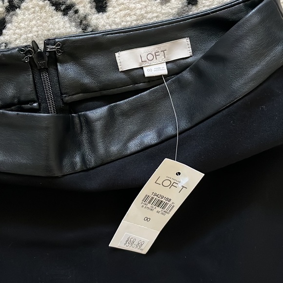 Ann Taylor Loft Black Skirt 00 NWT - Picture 4 of 12